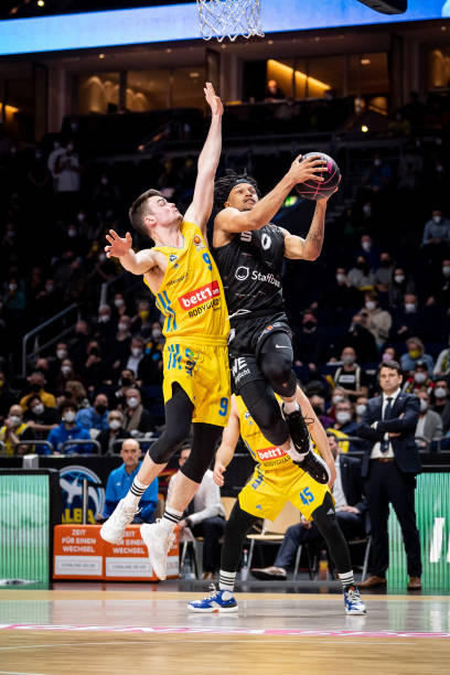 从管理层的 从管理层的