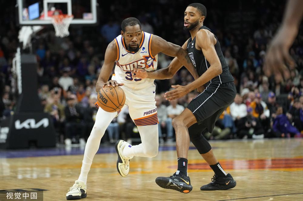 贝尔纳尔在 贝尔纳尔在